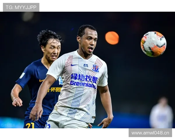 里瓦尔多近期状态回暖,表现稳健备受期待 里瓦尔多近期状态回暖,表现稳健备受期待