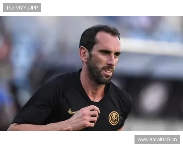 孔蒂三后卫体系本赛季战术执行力与稳定性分析 孔蒂三后卫体系本赛季战术执行力与稳定性分析